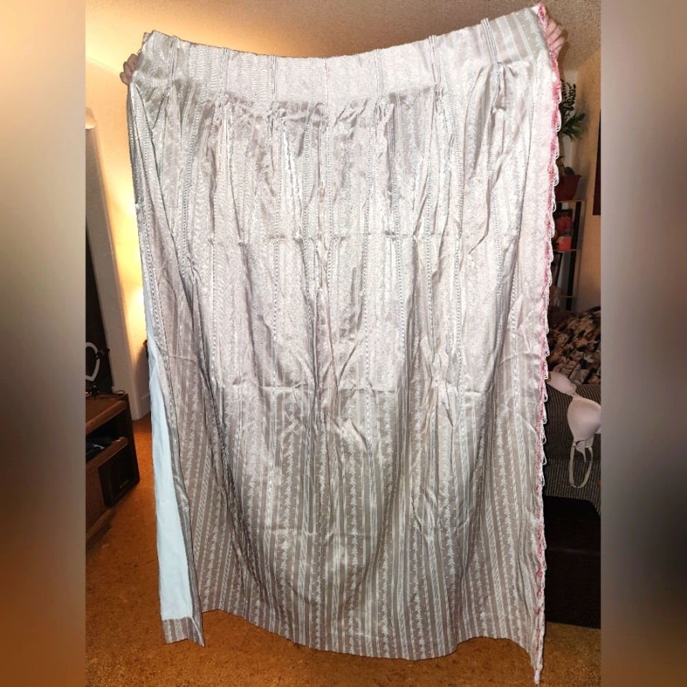 1 drape panel 4x6
